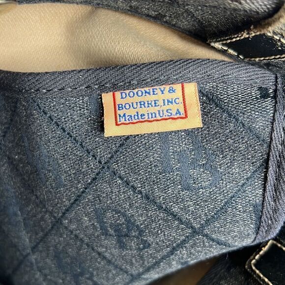 VINTAGE Dooney & Bourke Canvas Signature DB Bucket Leather Trim Bag Purse - Picture 7 of 9